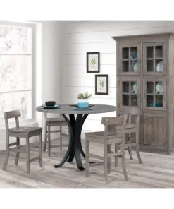 Alternative view of Lakeside Hutch